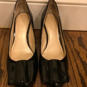 Nine West women patent leather shoes size 5.5